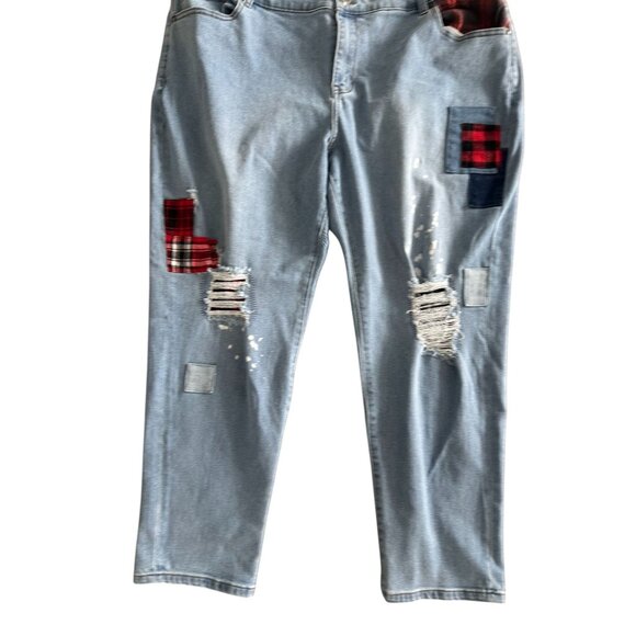 LANE BRYANT Mid Rise Boyfriend Fit Distressed Jeans Size 22 - Picture 4 of 10